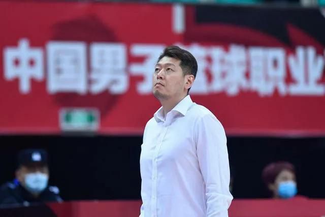 老色99久久九九精品尤物