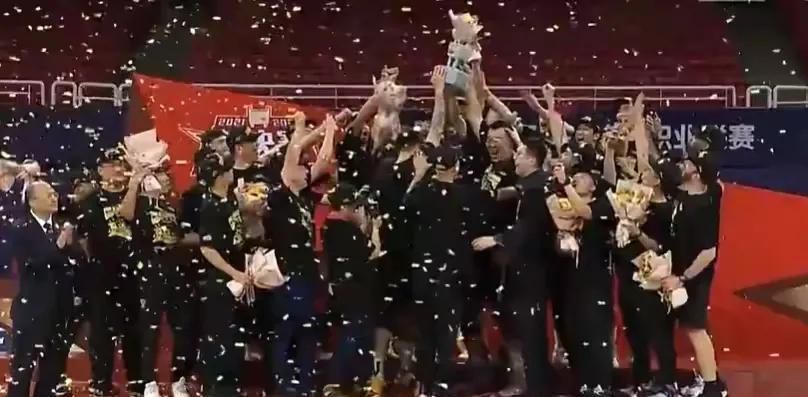 亚洲一区综合在线播放
